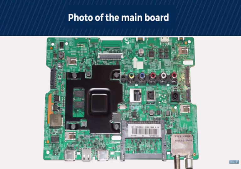 High-resolution view of the Samsung BN41-02663A motherboard (UE32N4510AU).